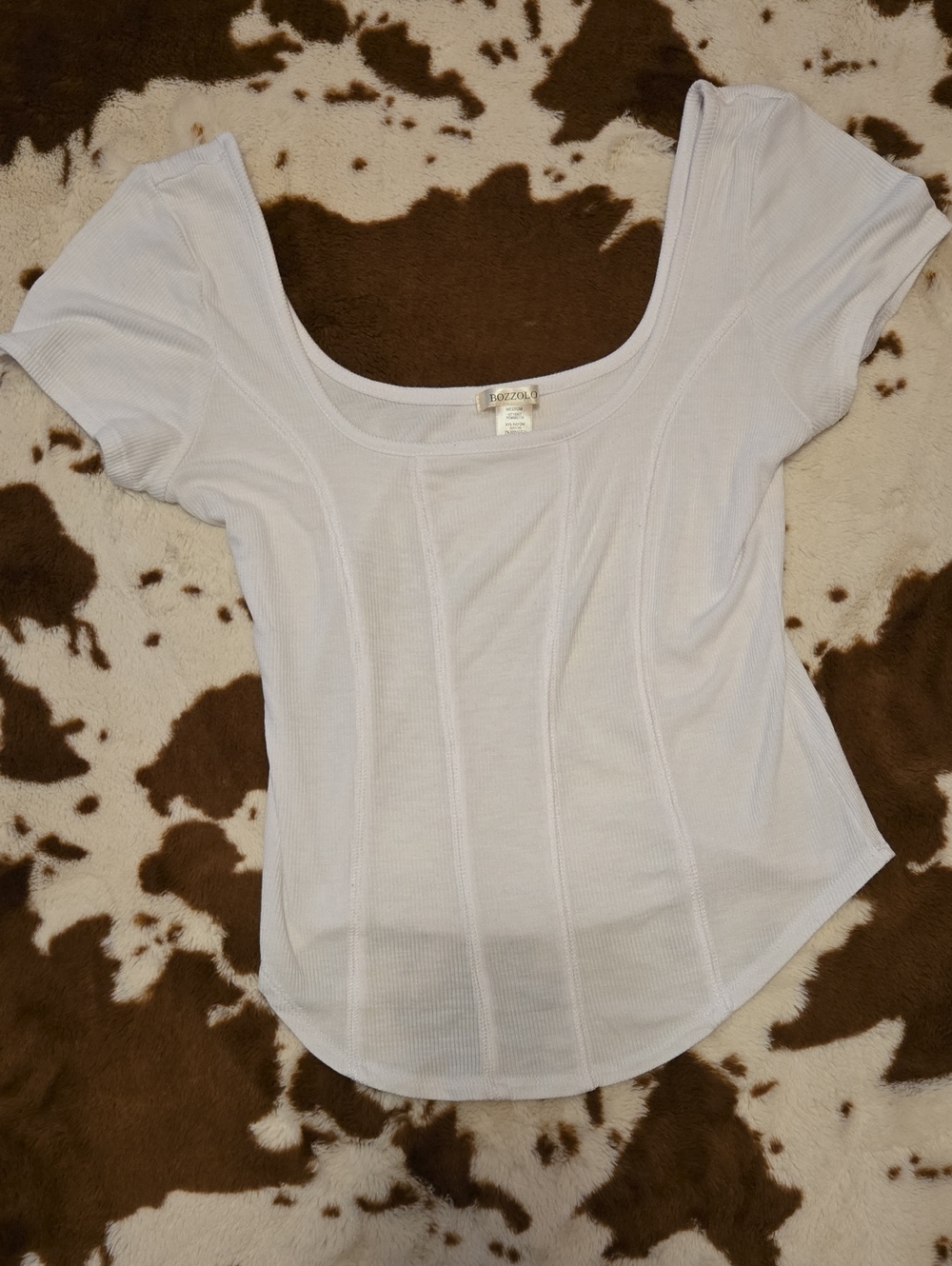 Bozzolo White Scoop-Neck Short Sleeve Ribbed Top